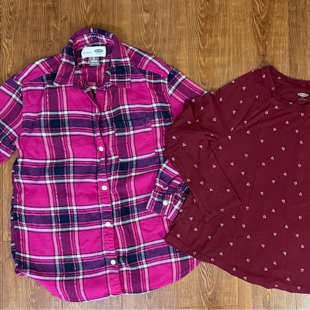 Girl’s Button Up -Plaid & Pullover w/ Hearts Shirts (2) by Old Navy - Size M (8)